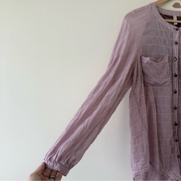 Free People Put Your Back Into It Lace Back Button Down Top Size Small - Picture 3 of 8